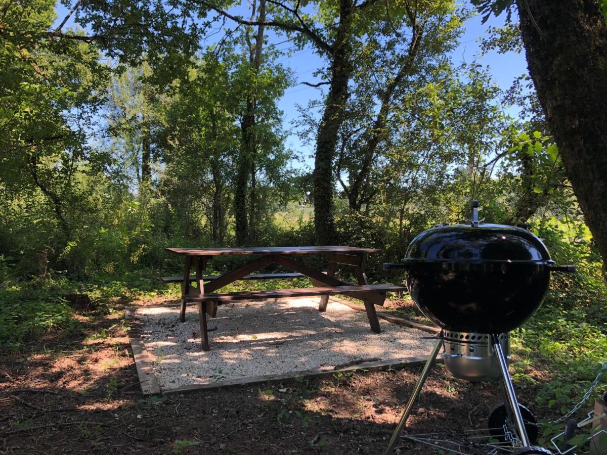 Payzac  The Dordogne Huts With Private Pool And Jacuzziヴィラ エクステリア 写真
